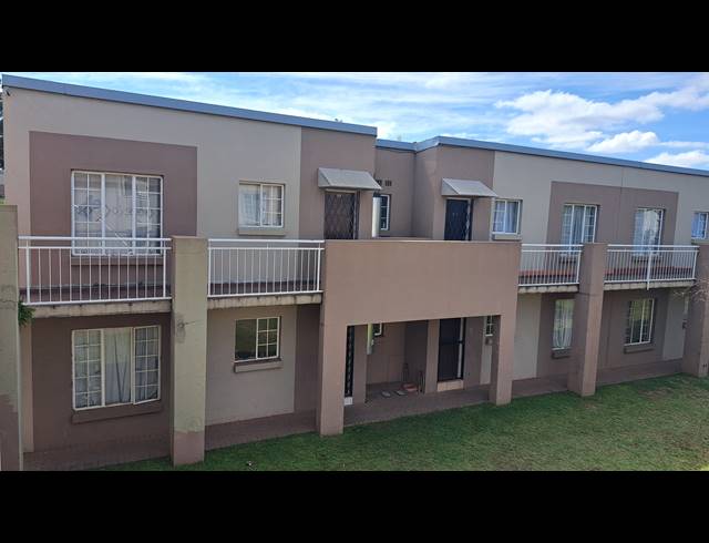 2 BEDROOM SECTIONAL TITLE FOR SALE IN NORTON HOME ESTATE